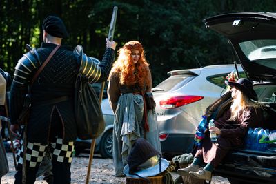 Příběhy Ravenoru IV. - Odkaz temnoty – fotografie 3