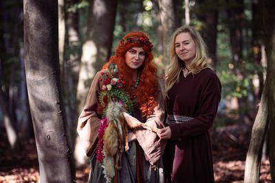 Příběhy Ravenoru IV. - Odkaz temnoty – fotografie 13