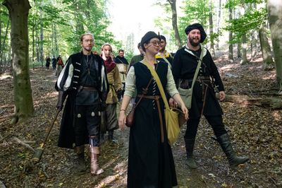 Příběhy Ravenoru IV. - Odkaz temnoty – fotografie 17