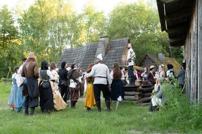 Příběhy z Ravenoru I. – Stíny nad Harmondalem – fotografie 41