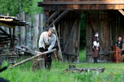Příběhy z Ravenoru I. – Stíny nad Harmondalem – fotografie 42