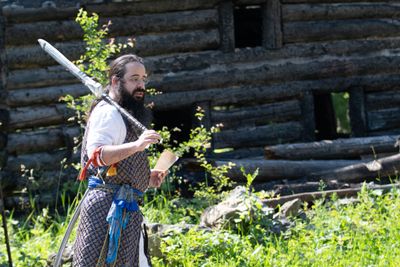 Příběhy z Ravenoru I. – Stíny nad Harmondalem – fotografie 131
