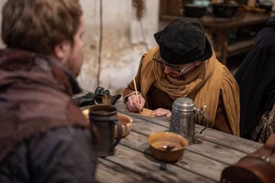Příběhy z Ravenoru II. – Pod střechou hostince – fotografie 138