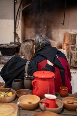 Příběhy z Ravenoru II. – Pod střechou hostince – fotografie 139