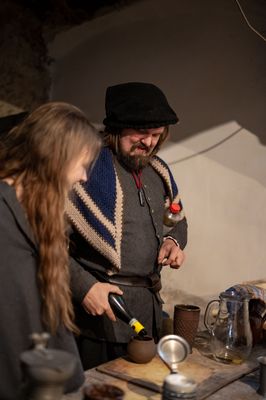 Příběhy z Ravenoru II. – Pod střechou hostince – fotografie 143