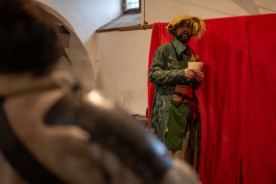 Příběhy z Ravenoru II. – Pod střechou hostince – fotografie 162