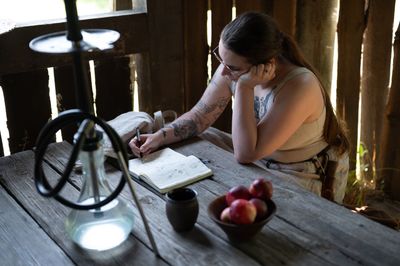 Příběhy z Ravenoru I. – Stíny nad Harmondalem – fotografie 221