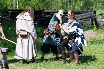 Příběhy z Ravenoru I. – Stíny nad Harmondalem – fotografie 236